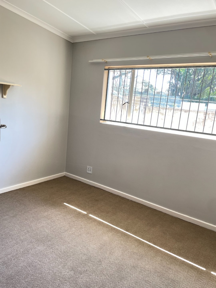 4 Bedroom Property for Sale in Beacon Bay Eastern Cape